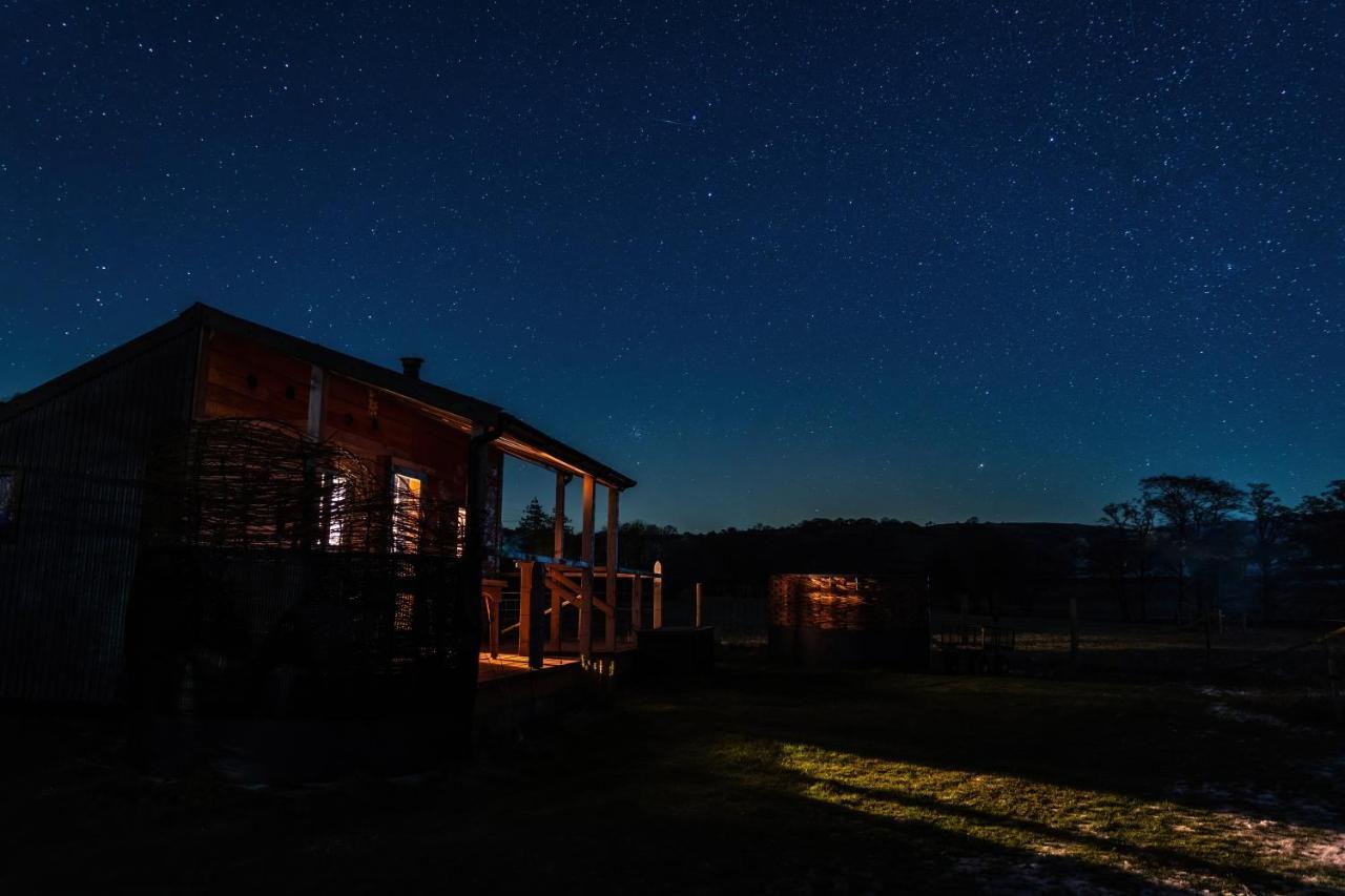 Dol Swynol Glamping Luxury Cabin With Outdoor Bath Villa Aberystwyth Exterior photo